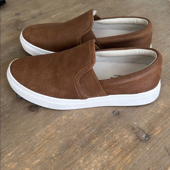 Roots Tan Leather Slip On Shoes Women’s Size 5.5 - Picture 8 of 16
